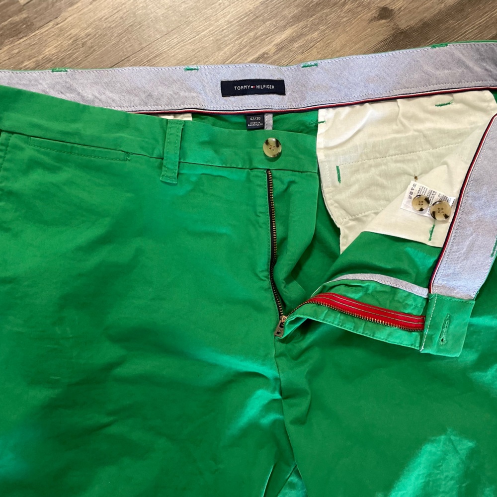Tommy Hilfiger Kelly Green Chino Pant size 42/30